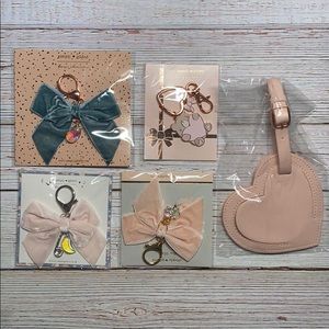 Simply Gilded bow clips, keychain, luggage tag lot
